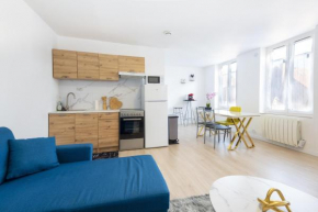 LA SANTA HOUSE APARTEMENT DE 50 M2 REFAIT A NEUf